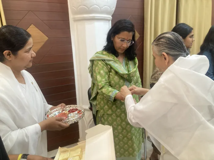 Brahma Kumaris Bikaner Tie Sacred Rakhi to Union Minister and Senior Administrative Officials — photo gallery 4 Brahma Kumaris Bikaner Tie Sacred Rakhi to Union Minister and Senior Administrative Officials — photo gallery 4