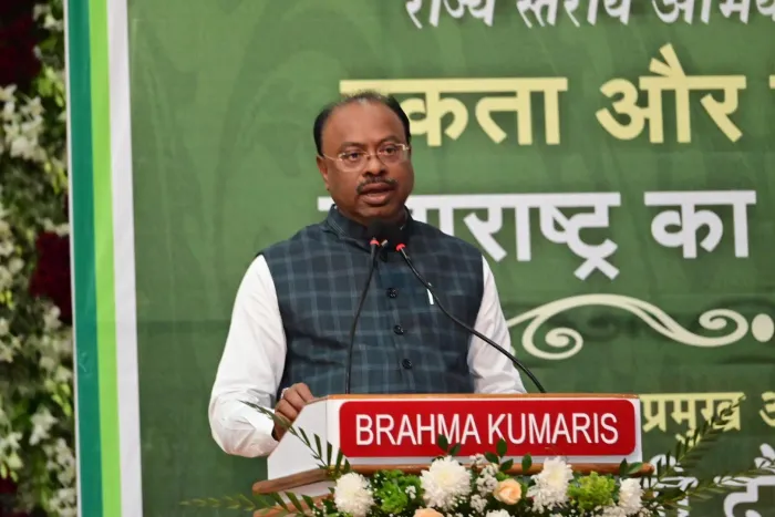 विश्व शांति सरोवर, नागपुर में “एकता और विश्वास के माध्यम से स्वर्णिम महाराष्ट्र” अभियान का भव्य शुभारंभ — article pho… विश्व शांति सरोवर, नागपुर में “एकता और विश्वास के माध्यम से स्वर्णिम महाराष्ट्र” अभियान का भव्य शुभारंभ — article photo 21