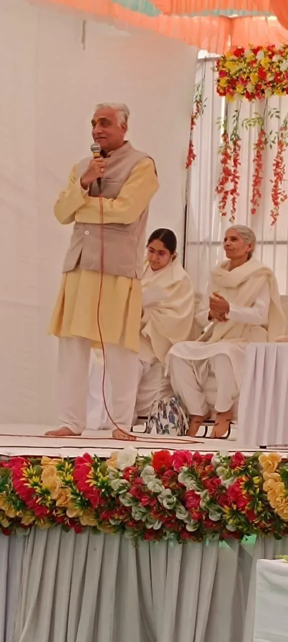 नरेला बैकुंठ धाम केंद्र में  संगम – गौरवपूर्ण वृद्धावस्था एवं सम्मानित जीवन विषय पर आयोजित विशेष कार्यक्रम — gallery photo 2