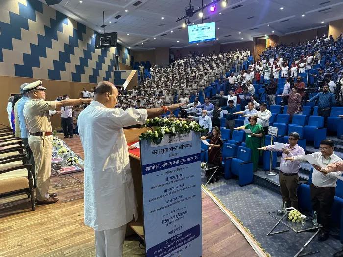 Celebration of Raksha Bandhan and 5 Years of Nasha Mukt Bharat Abhiyaan with CRPF Jawans — gallery photo 13