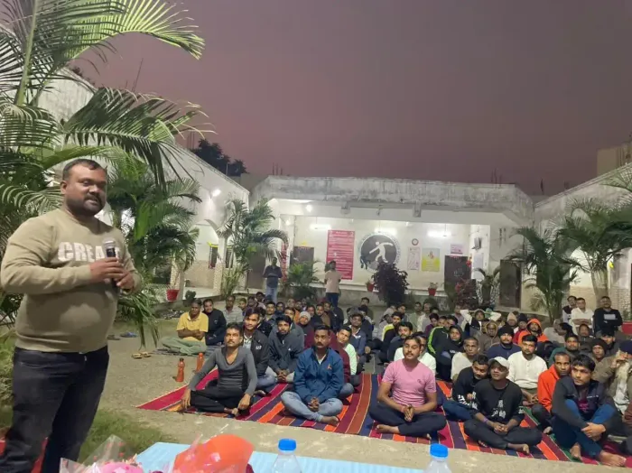 'नशा मुक्त भारत अभियान' के अंतर्गत प्रेरणादायक जागरूकता एवं ध्यान सत्र – रायपुर शांति सरोवर द्वारा आयोजन — gallery photo 8