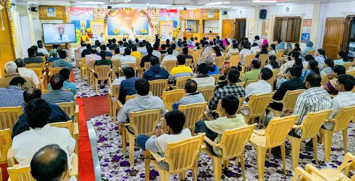 शांति, प्रेम और शक्ति का संगम: ब्रह्माकुमारी संस्थान का नीमच शिविर रहा प्रेरणादायी अनुभव — photo gallery 2 शांति, प्रेम और शक्ति का संगम: ब्रह्माकुमारी संस्थान का नीमच शिविर रहा प्रेरणादायी अनुभव — photo gallery 2