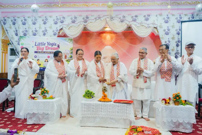 ब्रह्माकुमारी राजयोग सेवा केन्द्र, ज्याठा ठमेल में "Little Yogies Big Dream" आध्यात्मिक बाल शिविर आयोजित "Little Yogi… ब्रह्माकुमारी राजयोग सेवा केन्द्र, ज्याठा ठमेल में "Little Yogies Big Dream" आध्यात्मिक बाल शिविर आयोजित "Little Yogies Big Dream" आध्यात्मिक बाल शिविर आयोजित — photo gallery 8