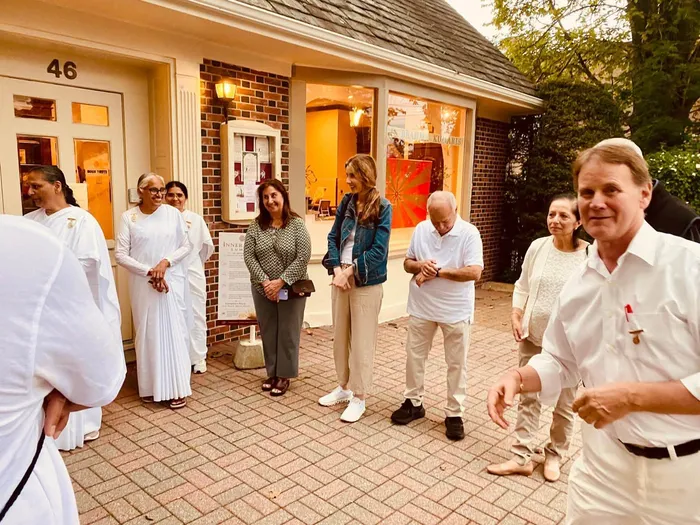 New York, USA: Four-Day Inner Peace Summit Celebrates the International Day of Peace — photo gallery 4 New York, USA: Four-Day Inner Peace Summit Celebrates the International Day of Peace — photo gallery 4