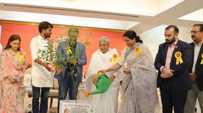 ‘Love Means To Give’ Campaign Launched at Om Shanti Retreat Centre, Gurugram ‘Love Means To Give’ Campaign Launched at Om Shanti Retreat Centre, Gurugram