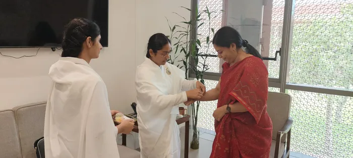 ORC - Om Shanti Retreat Centre, Gurugram Celebrates Raksha Bandhan with Government Officials — article photo 24 ORC - Om Shanti Retreat Centre, Gurugram Celebrates Raksha Bandhan with Government Officials — article photo 24