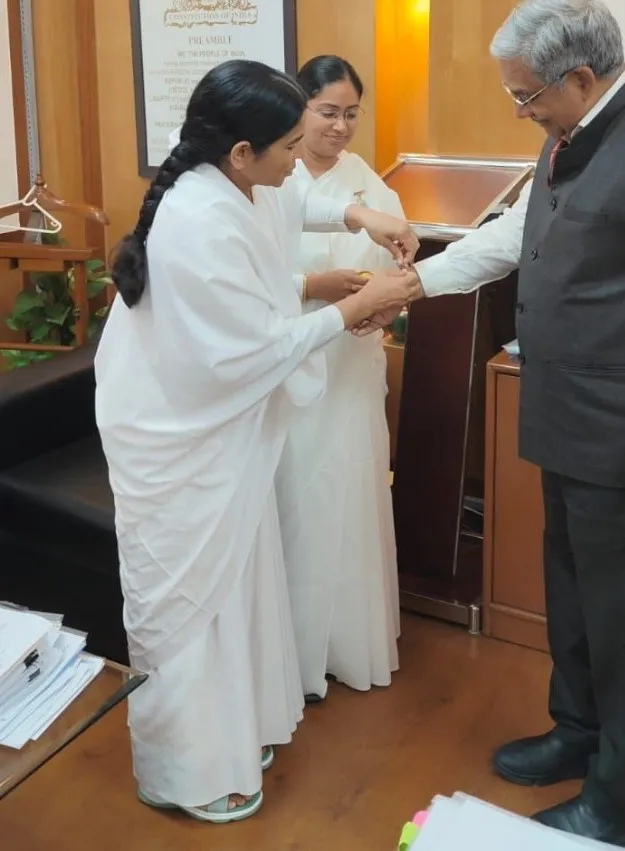 ORC - Om Shanti Retreat Centre, Gurugram Celebrates Raksha Bandhan with Government Officials — article photo 26 ORC - Om Shanti Retreat Centre, Gurugram Celebrates Raksha Bandhan with Government Officials — article photo 26