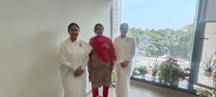 ORC - Om Shanti Retreat Centre, Gurugram Celebrates Raksha Bandhan with Government Officials — article photo 20 ORC - Om Shanti Retreat Centre, Gurugram Celebrates Raksha Bandhan with Government Officials — article photo 20