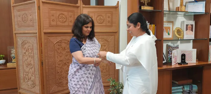 ORC - Om Shanti Retreat Centre, Gurugram Celebrates Raksha Bandhan with Government Officials — article photo 17 ORC - Om Shanti Retreat Centre, Gurugram Celebrates Raksha Bandhan with Government Officials — article photo 17