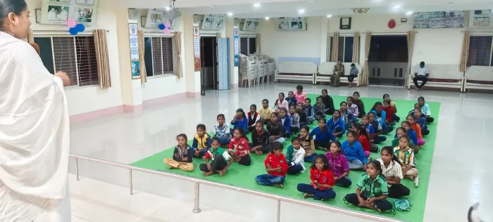 अनाथ बालिकाओं संग राखी पर्व पर शिवबाबा का संदेश