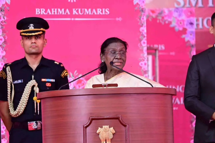 राष्ट्रपति श्रीमती द्रौपदी मुर्मू जी ने वडोदरा में ग्लोबल स्पिरिचुअल पैलेस रिट्रीट सेंटर का किया लोकार्पण — article p… राष्ट्रपति श्रीमती द्रौपदी मुर्मू जी ने वडोदरा में ग्लोबल स्पिरिचुअल पैलेस रिट्रीट सेंटर का किया लोकार्पण — article photo 7