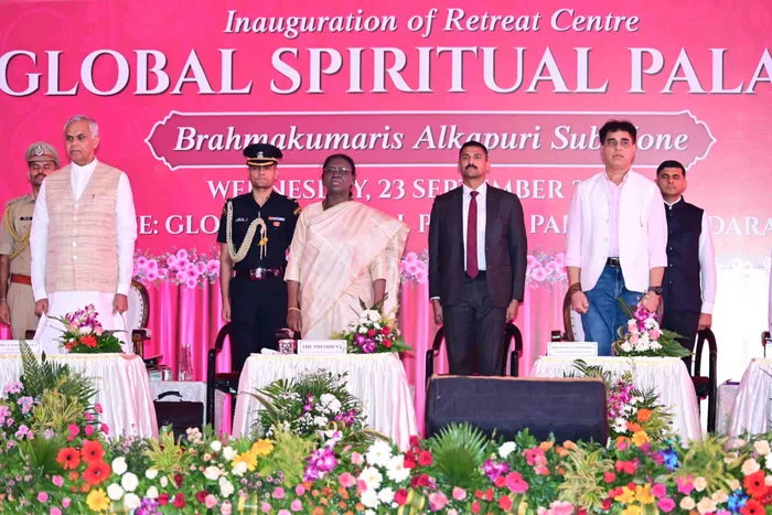 राष्ट्रपति श्रीमती द्रौपदी मुर्मू जी ने वडोदरा में ग्लोबल स्पिरिचुअल पैलेस रिट्रीट सेंटर का किया लोकार्पण — article p… राष्ट्रपति श्रीमती द्रौपदी मुर्मू जी ने वडोदरा में ग्लोबल स्पिरिचुअल पैलेस रिट्रीट सेंटर का किया लोकार्पण — article photo 10