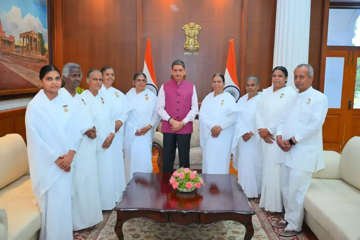  Raksha Bandhan Celebrations with His Excellency, Governor of Tamil Nadu