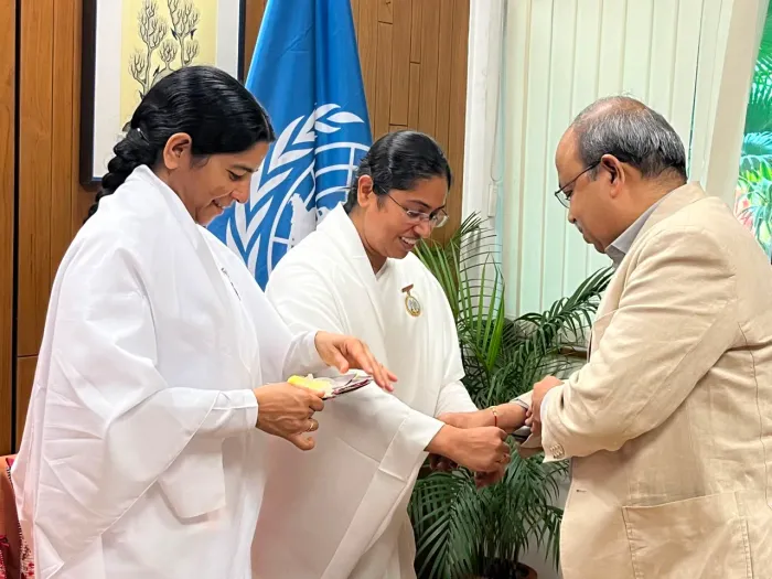 Brahma Kumaris Celebrate Raksha Bandhan with Senior Dignitaries and Government Officials — gallery photo 9