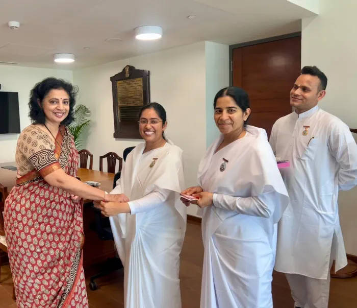 Brahma Kumaris Celebrate Raksha Bandhan with Senior Dignitaries and Government Officials — gallery photo 25