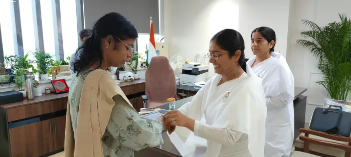 Brahma Kumaris Celebrate Raksha Bandhan with Senior Dignitaries and Government Officials — gallery photo 12