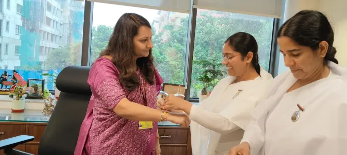 Brahma Kumaris Celebrate Raksha Bandhan with Senior Dignitaries and Government Officials — gallery photo 17