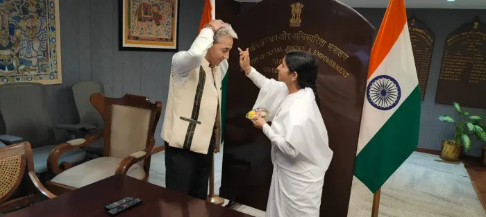 Brahma Kumaris Celebrate Raksha Bandhan with Senior Dignitaries and Government Officials — gallery photo 20