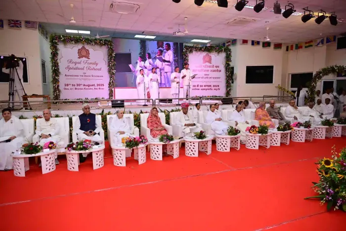 देवभूमि भारत की स्वर्णिम विरासत, शांतिवन में रॉयल फैमिली स्प्रीचुअल रिट्रीट के संग हुआ दिव्य आरंभ