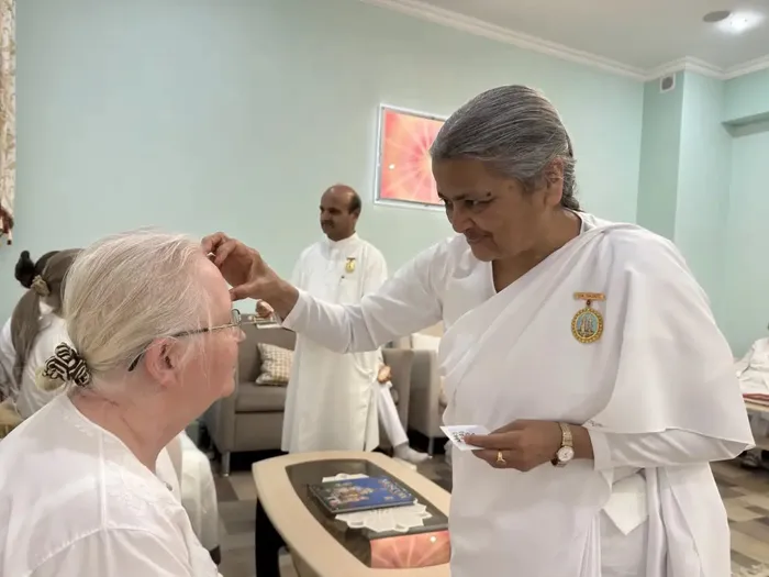 रूस के मॉस्को केंद्र में तीन दिवसीय ऑनलाइन रीजनल टीचर्स रिट्रीट का सफल आयोजन — photo gallery 1 रूस के मॉस्को केंद्र में तीन दिवसीय ऑनलाइन रीजनल टीचर्स रिट्रीट का सफल आयोजन — photo gallery 1