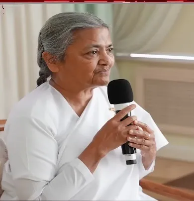 मॉस्को में पहली बार प्रतिष्ठित प्रवासी भारतीयों का आत्मीय स्नेह मिलन एवं राजयोग परिचय कार्यक्रम आयोजित — gallery photo 1