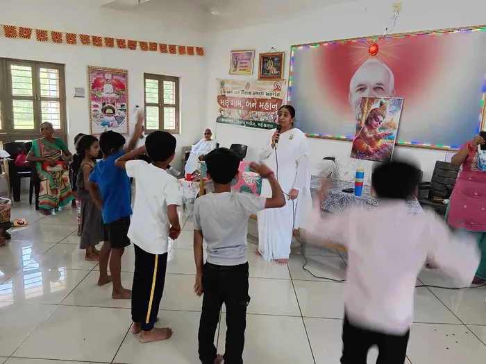 सेवा, स्वास्थ्य और सशक्तिकरण का संगम – बलोल ग्राम में ‘मेरा गाँव बने महान’ योजना के अंतर्गत त्रिविध कार्यक्रमों की सुंदर झलक — gallery photo 4