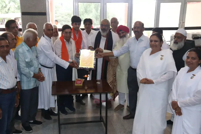 पंचशील अस्पताल, अजमेर में सर्वधर्म प्रार्थना: मरीजों के स्वास्थ्य के लिए सामूहिक मंगलकामना