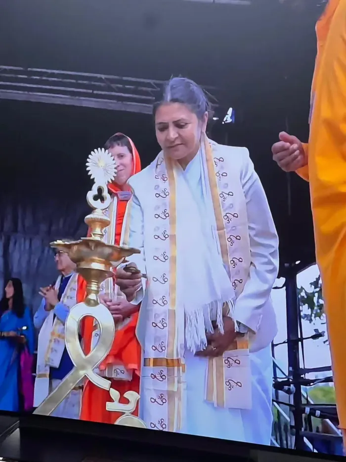 Brahma Kumaris Join Chinmaya Mission’s 75th Anniversary Celebration in London — gallery photo 3