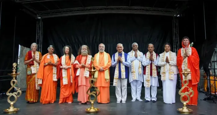 Brahma Kumaris Join Chinmaya Mission’s 75th Anniversary Celebration in London Brahma Kumaris Join Chinmaya Mission’s 75th Anniversary Celebration in London