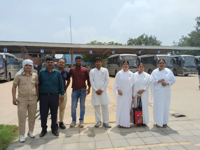 Spiritual Talk on “Easy Life in Busy Schedule” at Electric Bus Depot Shahibabad  