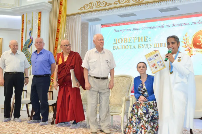 St. Petersburg Brahma Kumaris Centre Marks 36 Years of Spiritual Service with “Trust: Currency of the Future” Program… St. Petersburg Brahma Kumaris Centre Marks 36 Years of Spiritual Service with “Trust: Currency of the Future” Programme — photo gallery 8