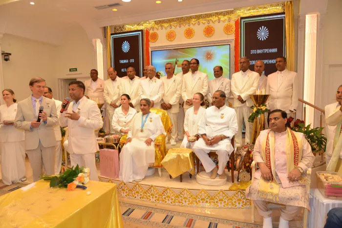 St. Petersburg Brahma Kumaris Centre Marks 36 Years of Spiritual Service with “Trust: Currency of the Future” Programme — gallery photo 10