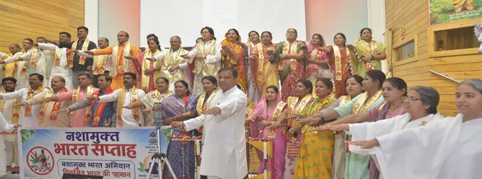 भोपाल के जनप्रतिनिधियों को मिला आध्यात्मिक नेतृत्व एवं राजयोग का संदेश — photo gallery 5 भोपाल के जनप्रतिनिधियों को मिला आध्यात्मिक नेतृत्व एवं राजयोग का संदेश — photo gallery 5