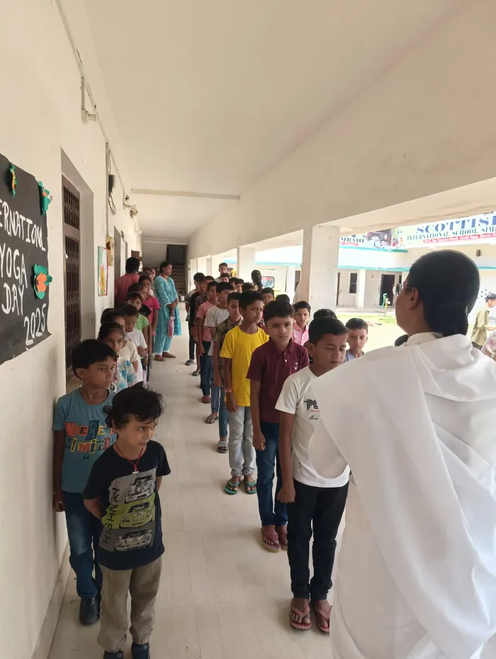 Inspiring Project “Ek Ped Maa Ke Naam” Organized at Scottish International School, Simrahi Ganpatganj — gallery photo 5