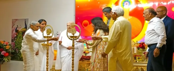 टेक्सास में ब्रह्माकुमारीज़ की 50 वर्षों की आध्यात्मिक सेवाओं पर स्वर्ण सेवा जयंती समारोह का भव्य आयोजन