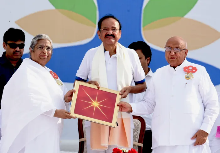 With Presidents and Prime Ministers With Presidents and Prime Ministers