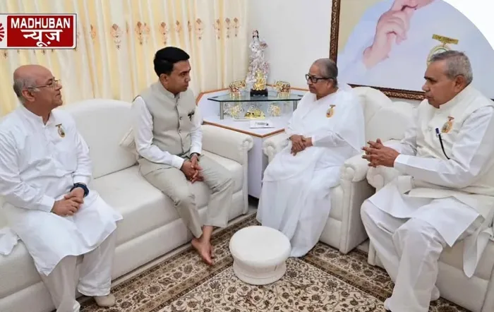 आबू रोड और आबू राज (राजस्थान)  राष्ट्रीय राजनीतिज्ञ सम्मेलन : राजनीति और आध्यात्मिकता का संगम — gallery photo 3