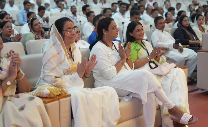 आबू रोड और आबू राज (राजस्थान)  राष्ट्रीय राजनीतिज्ञ सम्मेलन : राजनीति और आध्यात्मिकता का संगम — gallery photo 8