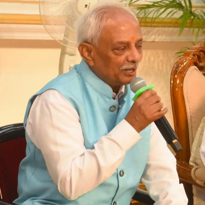 राजयोगी बी.के. बृजमोहन भाई जी की पुण्यतिथि पर स्नेहांजलि सभा, दो पुस्तकों का विमोचन — photo gallery 5 राजयोगी बी.के. बृजमोहन भाई जी की पुण्यतिथि पर स्नेहांजलि सभा, दो पुस्तकों का विमोचन — photo gallery 5
