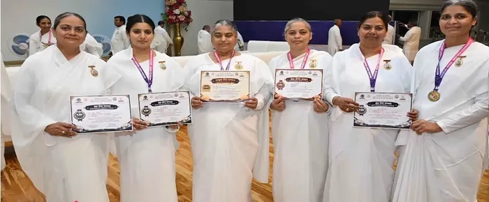 ब्रह्माकुमारीज़ के देशव्यापी नशा मुक्ति जन-जागरण अभियान को तीन वर्ल्ड रिकॉर्ड्स में मिली ऐतिहासिक उपलब्धि — photo gal… ब्रह्माकुमारीज़ के देशव्यापी नशा मुक्ति जन-जागरण अभियान को तीन वर्ल्ड रिकॉर्ड्स में मिली ऐतिहासिक उपलब्धि — photo gallery 1