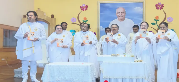 शांतिवन एवं पांडव भवन में बीके निकुंज भाई की पुस्तक "Echoes of the Soul – Reflections for a Conscious Life" का भव्य व… शांतिवन एवं पांडव भवन में बीके निकुंज भाई की पुस्तक "Echoes of the Soul – Reflections for a Conscious Life" का भव्य विमोचन — photo gallery 3