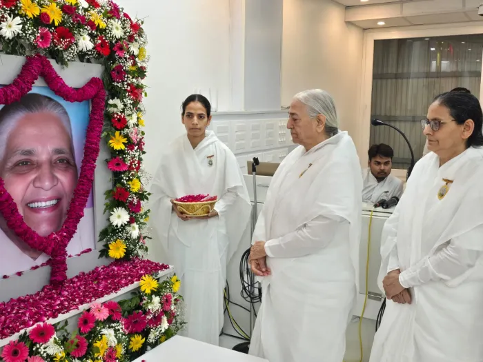 देहरादून: राजयोगिनी प्रेमलता दीदी के 9वें पुण्य स्मृति दिवस पर ‘विश्व उत्कर्ष के लिए आध्यात्मिक जागृति’ थीम का राज्य स्तरीय शुभारंभ — gallery photo 7