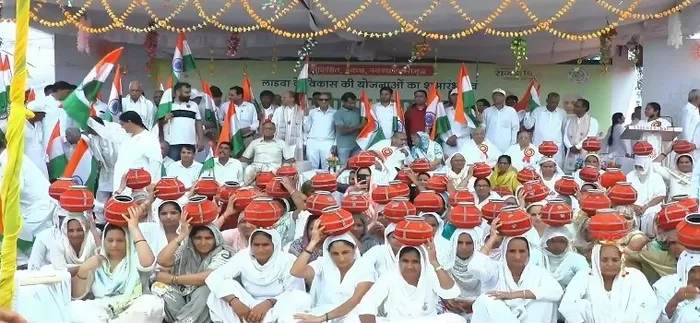 हरियाणा के लाडवा गांव में आदर्श ग्राम निर्माण महाअभियान का भव्य शुभारंभ — photo gallery 2 हरियाणा के लाडवा गांव में आदर्श ग्राम निर्माण महाअभियान का भव्य शुभारंभ — photo gallery 2