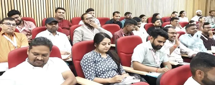 आईआईटी भिलाई में ‘इनर मास्टर रिट्रीट’ के माध्यम से आंतरिक नेतृत्व और डिजिटल वेलनेस का संदेश — photo gallery 4 आईआईटी भिलाई में ‘इनर मास्टर रिट्रीट’ के माध्यम से आंतरिक नेतृत्व और डिजिटल वेलनेस का संदेश — photo gallery 4