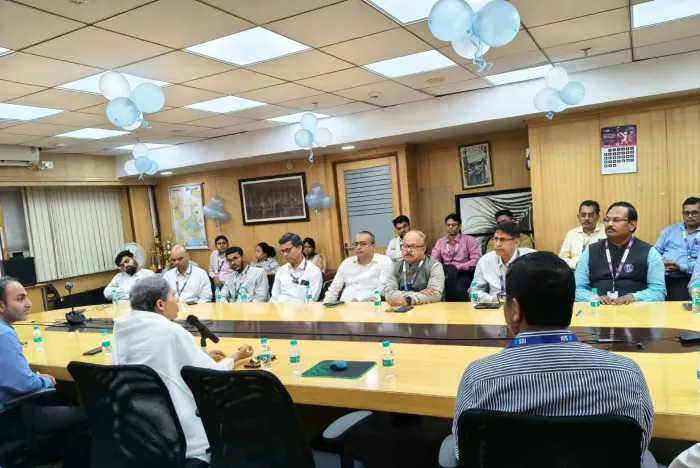 अंतरराष्ट्रीय बैंक दिवस पर SBI CCGRO East, कोलकाता में "सकारात्मक सोच एवं कार्य-जीवन संतुलन" विषयक कार्यक्रम आयोजित —… अंतरराष्ट्रीय बैंक दिवस पर SBI CCGRO East, कोलकाता में "सकारात्मक सोच एवं कार्य-जीवन संतुलन" विषयक कार्यक्रम आयोजित — photo gallery 1