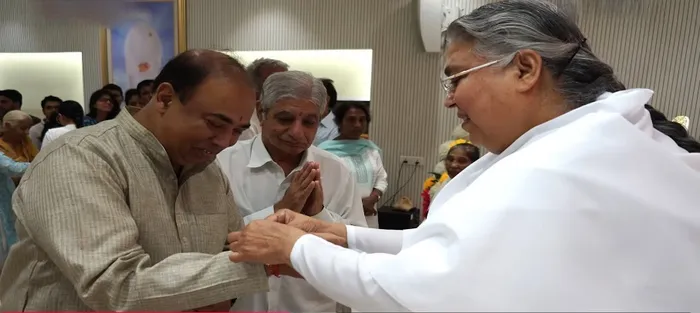 ईश्वरीय राखी से पवित्रता और श्रेष्ठ कर्मों का संदेश, देशभर में मनाया गया रक्षाबंधन — article photo 11 ईश्वरीय राखी से पवित्रता और श्रेष्ठ कर्मों का संदेश, देशभर में मनाया गया रक्षाबंधन — article photo 11
