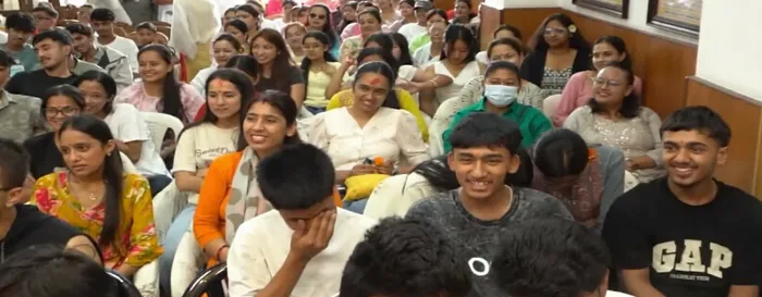 नेपाल के काठमांडू (बुधनगर शंखमूल) में "लाइफ इज़ ब्यूटीफुल" विषय पर प्रेरणादायी युवा कार्यक्रम आयोजित — photo gallery 3 नेपाल के काठमांडू (बुधनगर शंखमूल) में "लाइफ इज़ ब्यूटीफुल" विषय पर प्रेरणादायी युवा कार्यक्रम आयोजित — photo gallery 3
