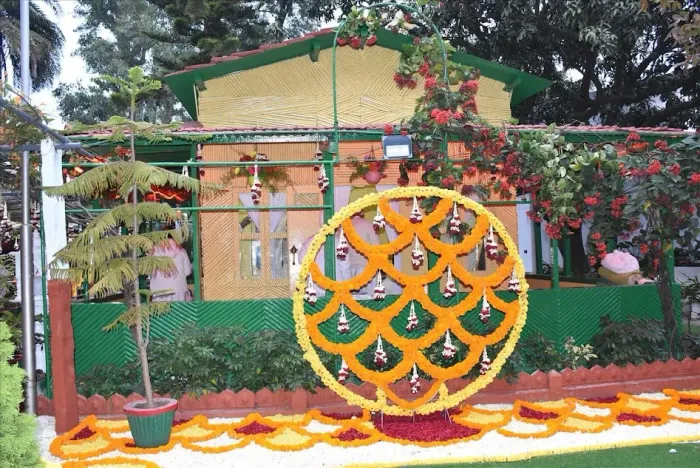 माउंट आबू (मधुबन): फूलों, भावनाओं और स्मृतियों में सजा ब्रह्मा बाबा का स्मृति दिवस — gallery photo 27