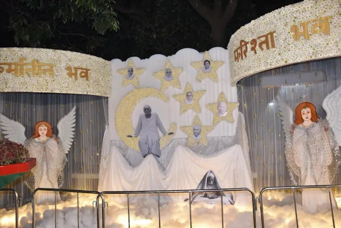 माउंट आबू (मधुबन): फूलों, भावनाओं और स्मृतियों में सजा ब्रह्मा बाबा का स्मृति दिवस — gallery photo 16