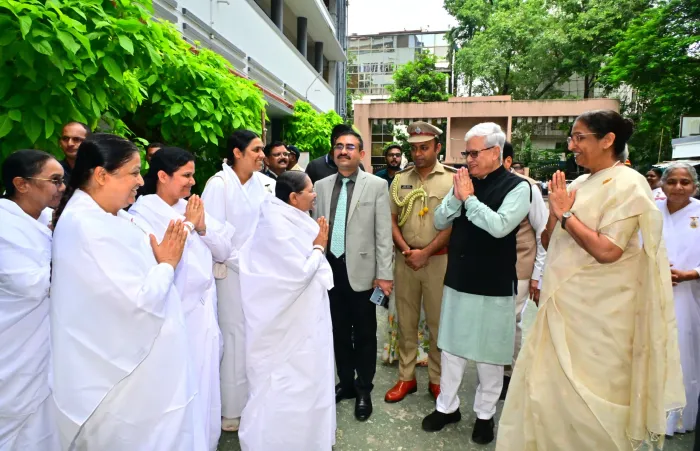 महाराष्ट्र के राज्यपाल श्री जिष्णु देव वर्मा की उपस्थिति में नशा मुक्ति प्रतिज्ञा अभियान का शुभारंभ — photo gallery 8 महाराष्ट्र के राज्यपाल श्री जिष्णु देव वर्मा की उपस्थिति में नशा मुक्ति प्रतिज्ञा अभियान का शुभारंभ — photo gallery 8
